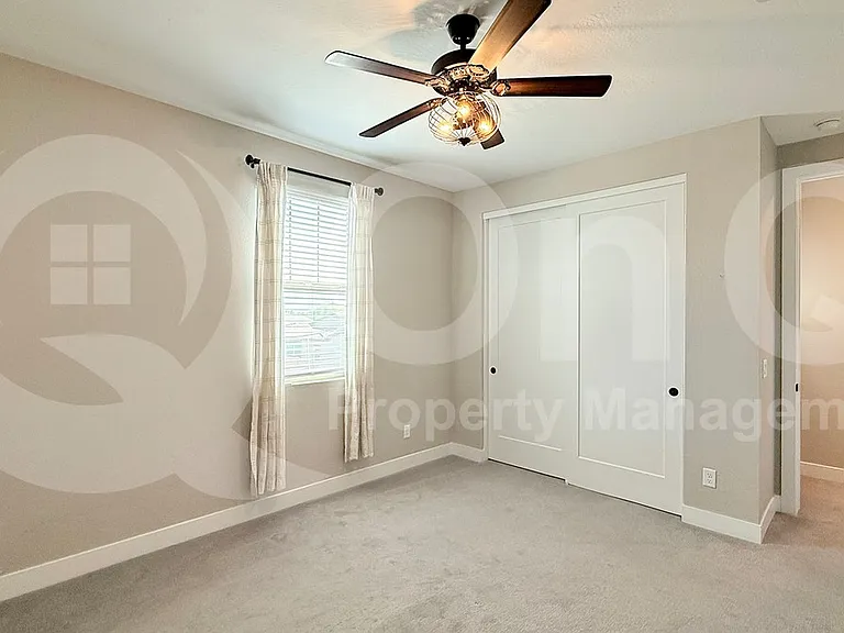 1906 N 140th Dr — Photo 14