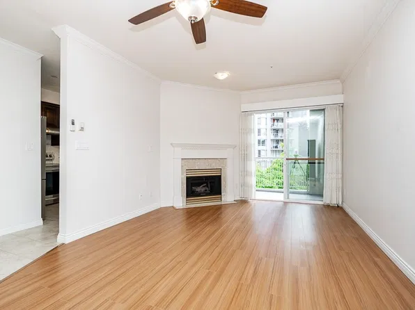 3098 Guildford Way #312, Coquitlam, BC V3B 7W8