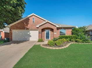 4512 Shade Tree Ct, Sachse, TX 75048
