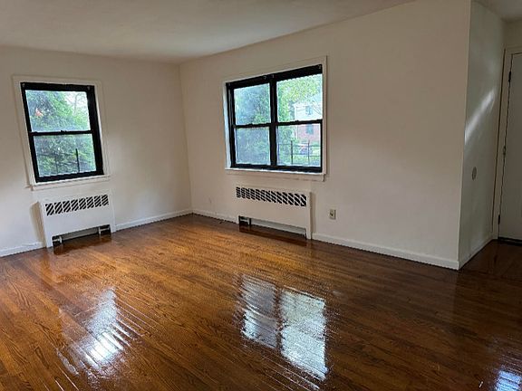 3rd image of 220-40 73rd Ave #25A1