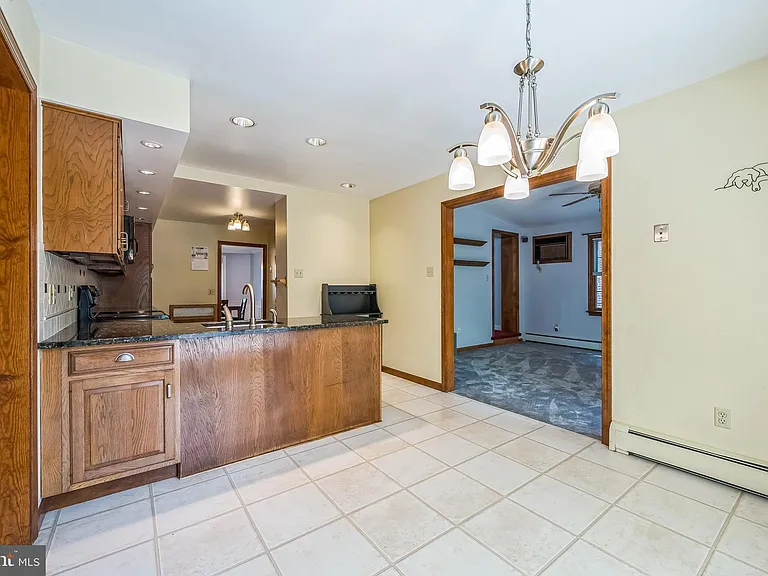 400 Walnut Ave — Photo 12