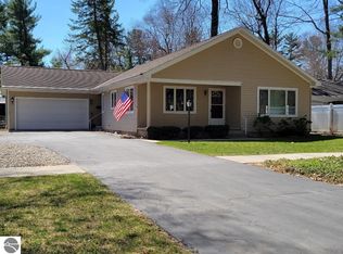 1712 E Front St, Traverse City, MI 49686