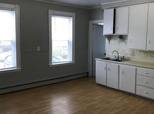 91 Walnut St APT 1, Lewiston, ME 04240