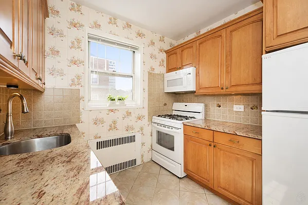 Sold by Halstead Real Estate | media 6