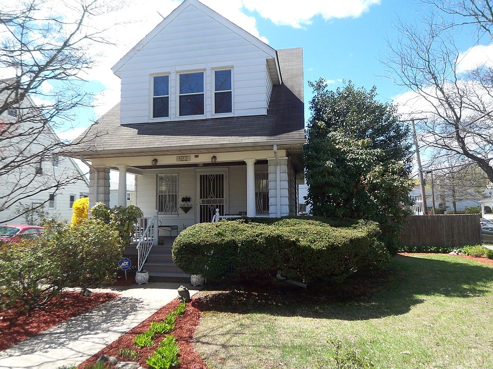 1st image of 122 Beechwood Ave