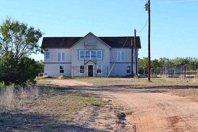1st image of 518 Chateau Nu Ln