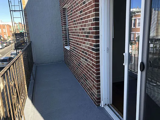 Rented by Rentiko Inc | media 29