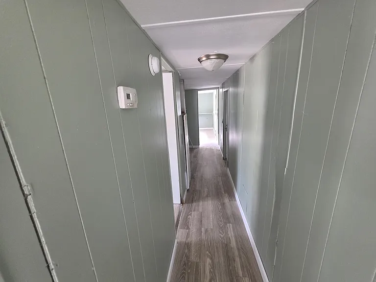 126 Sandy Springs Ln #5 — Photo 2