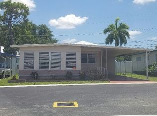 3 Saunders Ave #3S, Largo, FL 33773