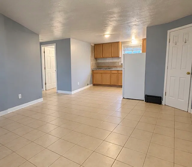 2 bed, 1000 sqft, $1,700 — Photo 1