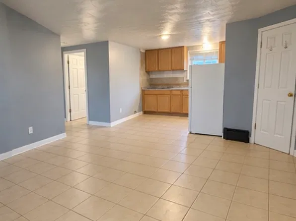 7113 E Saginaw St #22, East Lansing, MI 48823