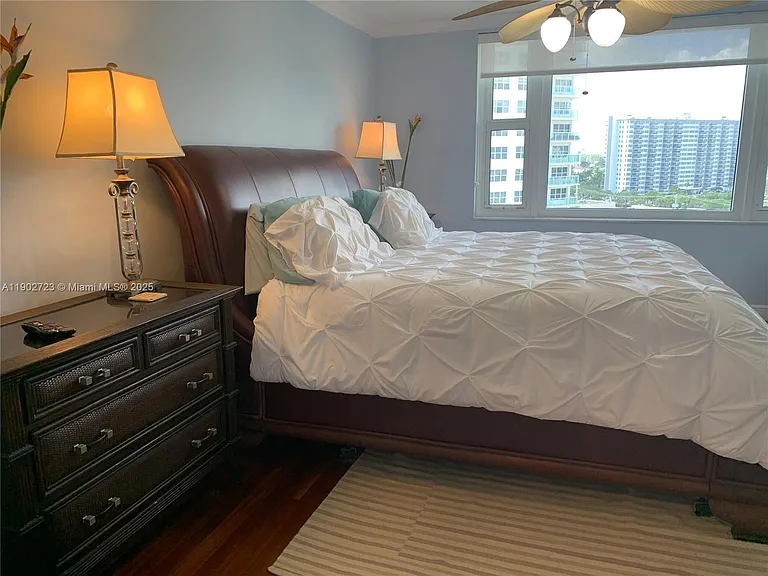 3600 Galt Ocean Dr #9C — Photo 12
