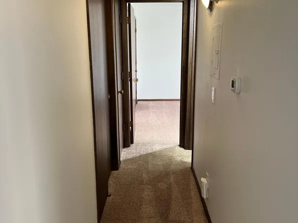 6710 S 83rd Ave #8, Omaha, NE 68127
