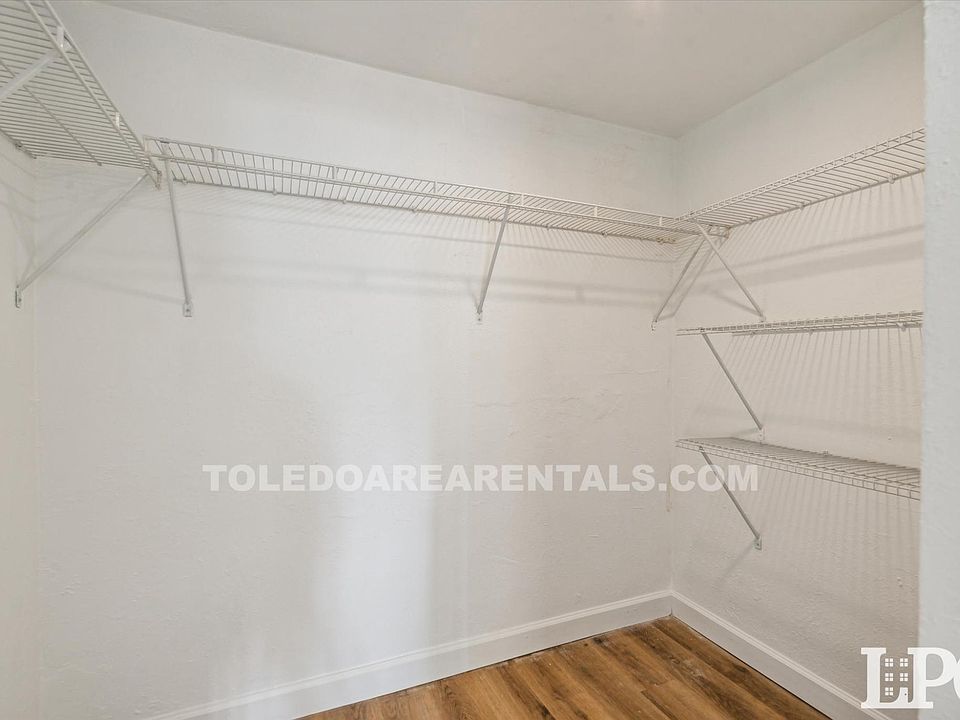 2224 Torrey Hill Dr APT 3, Toledo, OH 43606 Zillow