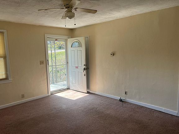 2nd image of 2033 Dandridge Ave