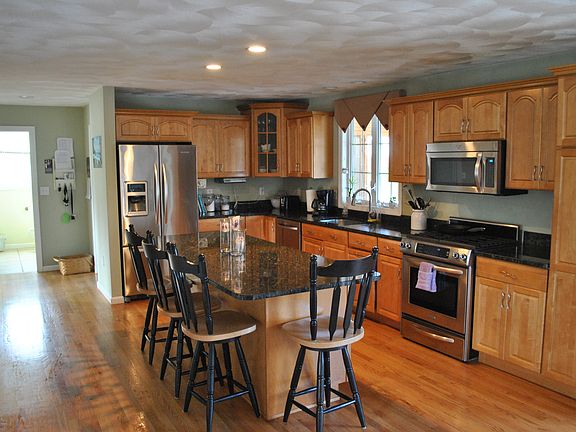 Large kitchen with island