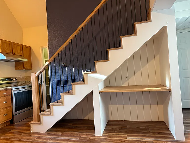 223 Maggie St #B — Photo 11
