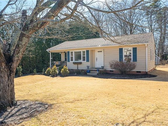 2nd image of 229 Hastings Dr