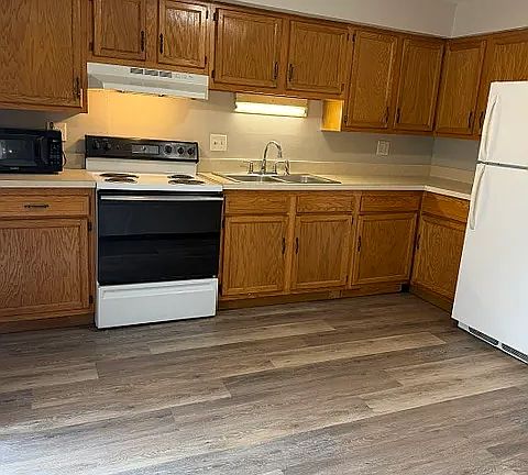 5th image of 873 Gettysburg Dr #1