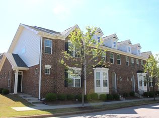 104 Spring Pine Ln, Holly Springs, NC 27540