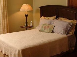 2030 Hillsboro Rd, East Cleveland, OH 44112