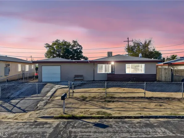 15254 Las Piedras Dr, Victorville, CA 92395