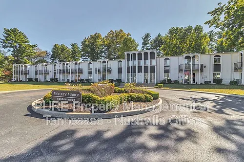 1302 Mercury Blvd #33 Photo 1