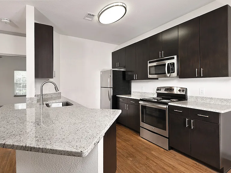 Legacy Cornelius Apartments — Photo 13