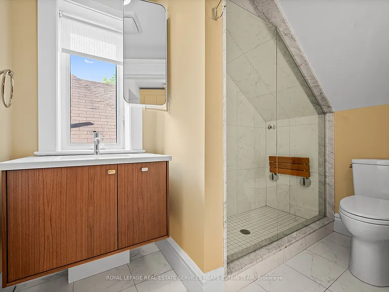 18 Castle Frank Cres #3 — Photo 19