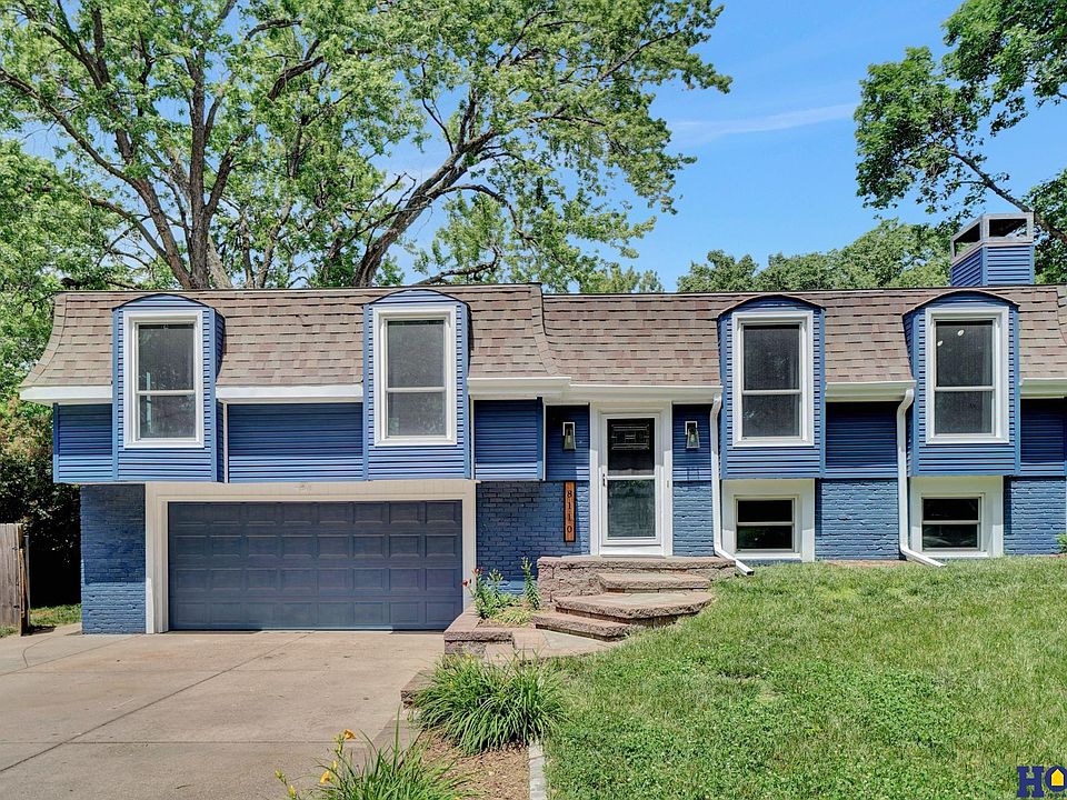 1st image of 8110 Imperial Cir