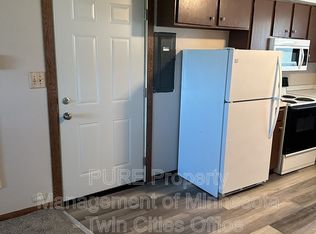 19045 Lena Ave APT 2, Hastings, MN 55033