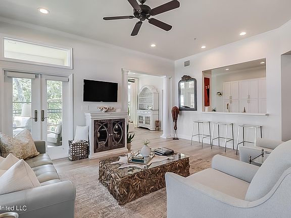 4th image of 1100 W Beach Blvd APT 202