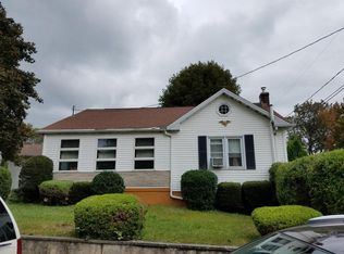 27 W 22nd St, Hazle Township, PA 18202