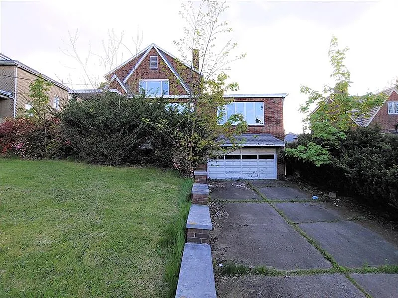 210 Hochberg Rd photo 1