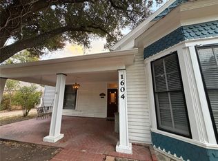 1604 S Austin Ave, Georgetown, TX 78626