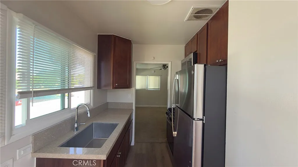 1 bed, 660 sqft, $2,100 — Photo 1