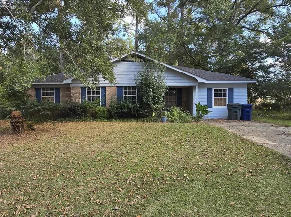 1820 N Cedar St, Foley, AL 36535