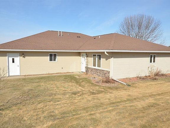 5th image of 1220 Golf View Drive