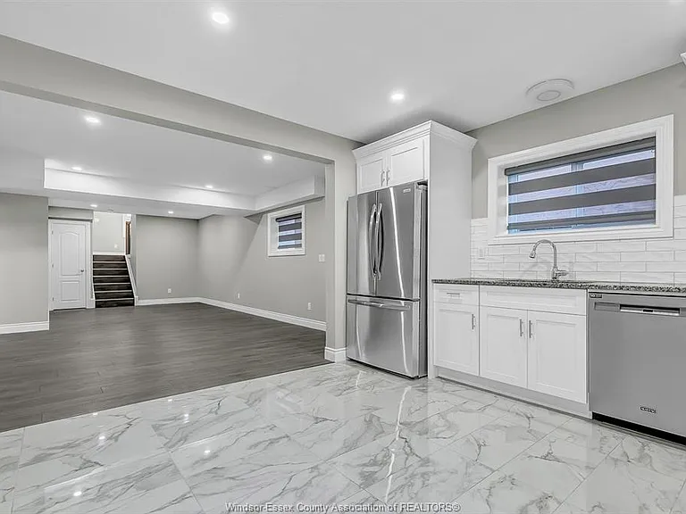1858 Buckingham Dr — Photo 18