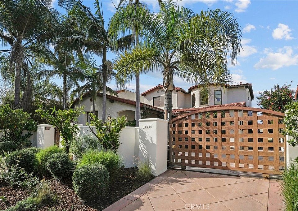 1st image of 10585 Esther Ave