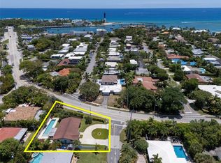 3213 Dover Rd, Pompano Beach, FL 33062