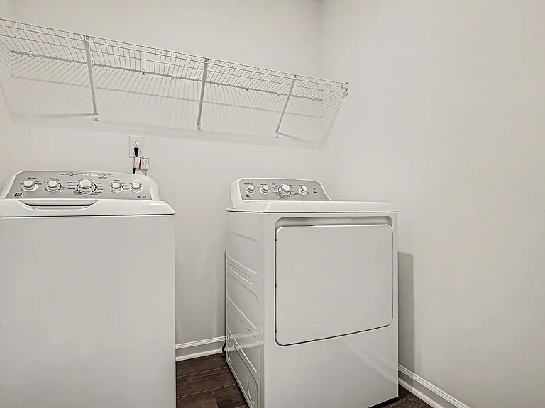 2934 Hickory Field Dr — Photo 18