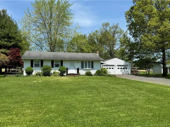 2450 Koons Rd, Quakertown, PA 18951