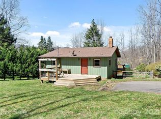 256 Apple Tree Ct, Waynesville, NC 28786