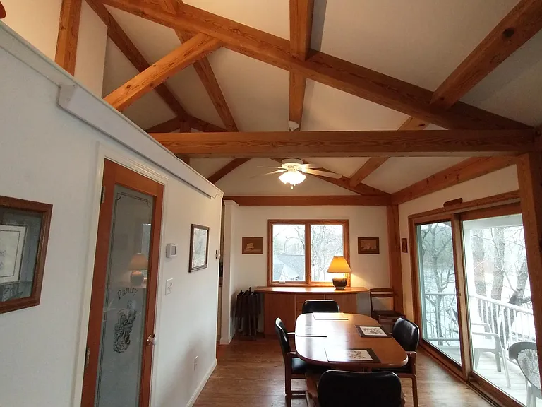402 Forest Beach Rd — Photo 9