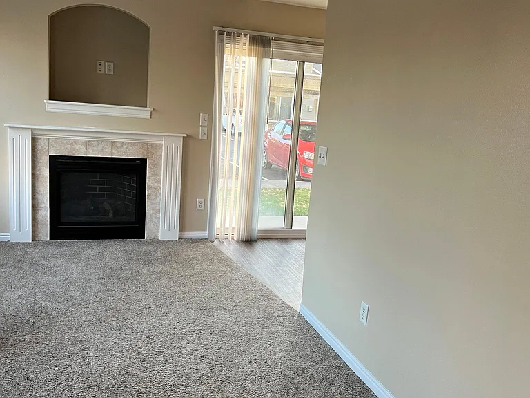 1505 S Garland St #102 — Photo 1