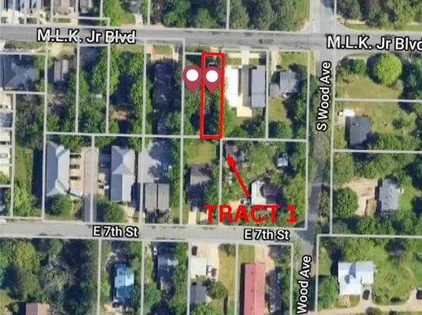 431 E Martin Luther King Blvd #1, Fayetteville, AR 72701