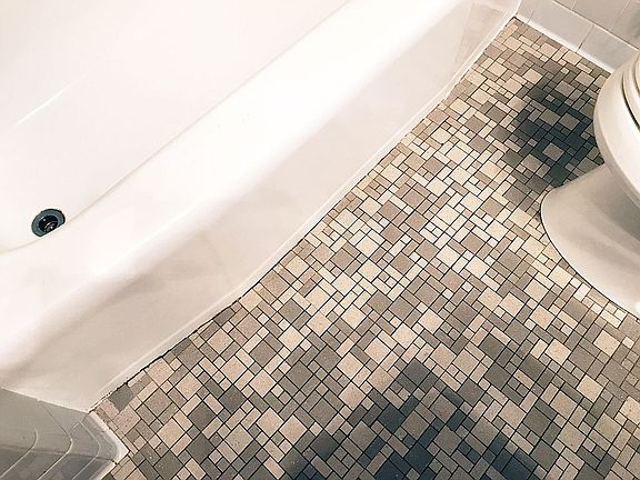 Main bath 