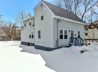 18 High St, Waterville, ME 04901