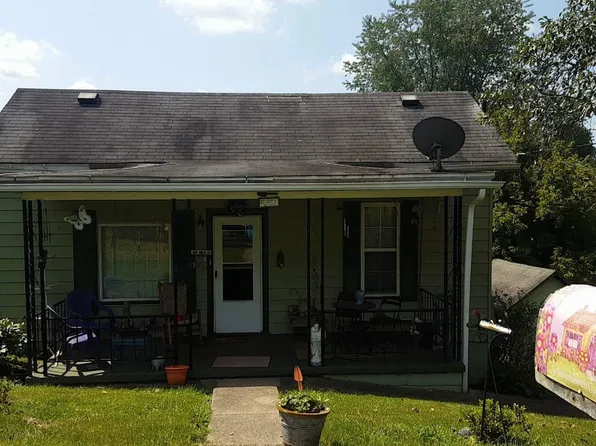 2007 Henderson Ave, Clarksburg, WV 26301